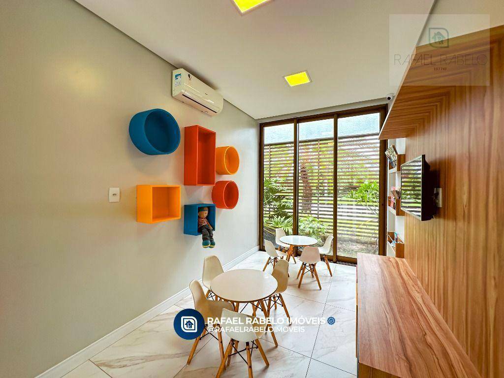 Casa de Condomínio à venda com 4 quartos, 290m² - Foto 30