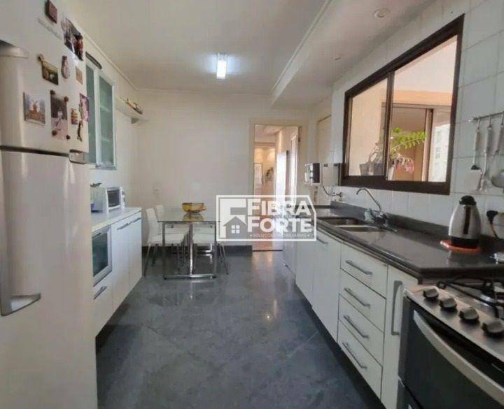 Apartamento para alugar com 4 quartos, 148m² - Foto 21