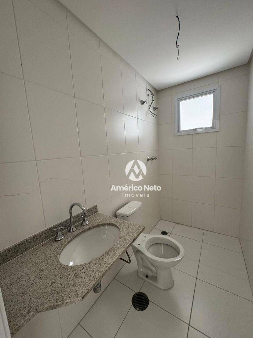 Apartamento à venda com 2 quartos, 67m² - Foto 11