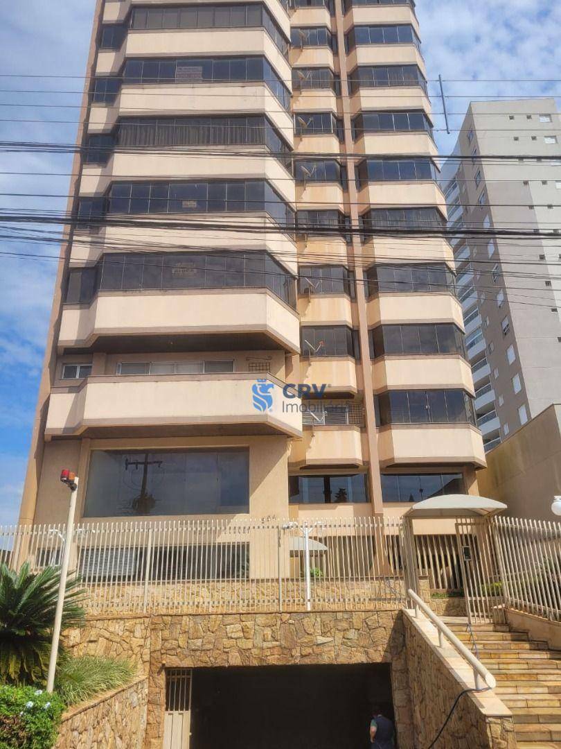 Apartamento à venda com 4 quartos, 265m² - Foto 32