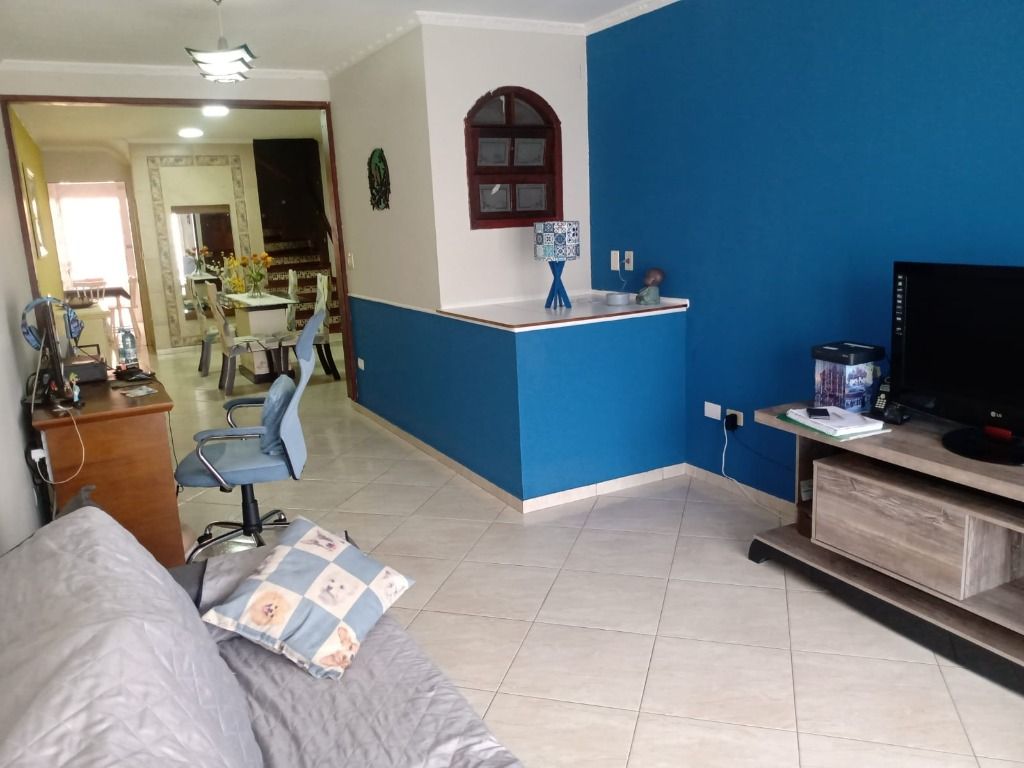 Sobrado à venda com 2 quartos, 158m² - Foto 3