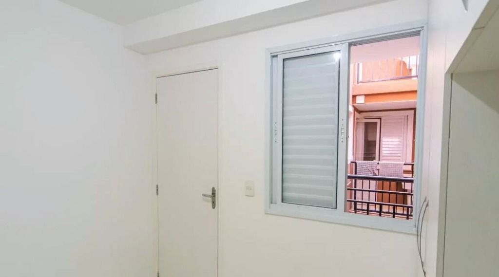 Apartamento à venda com 2 quartos, 45m² - Foto 13