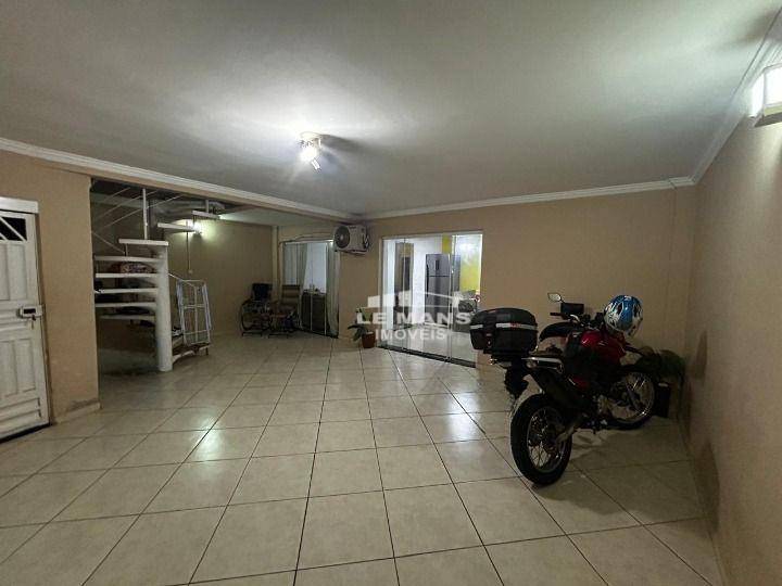 Casa, 2 quartos, 90 m² - Foto 1