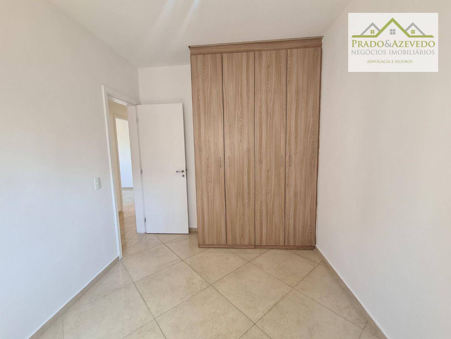 Apartamento à venda com 3 quartos, 107m² - Foto 9