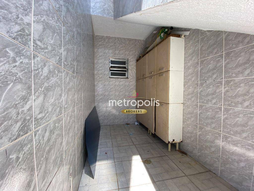 Casa à venda com 3 quartos, 250m² - Foto 7