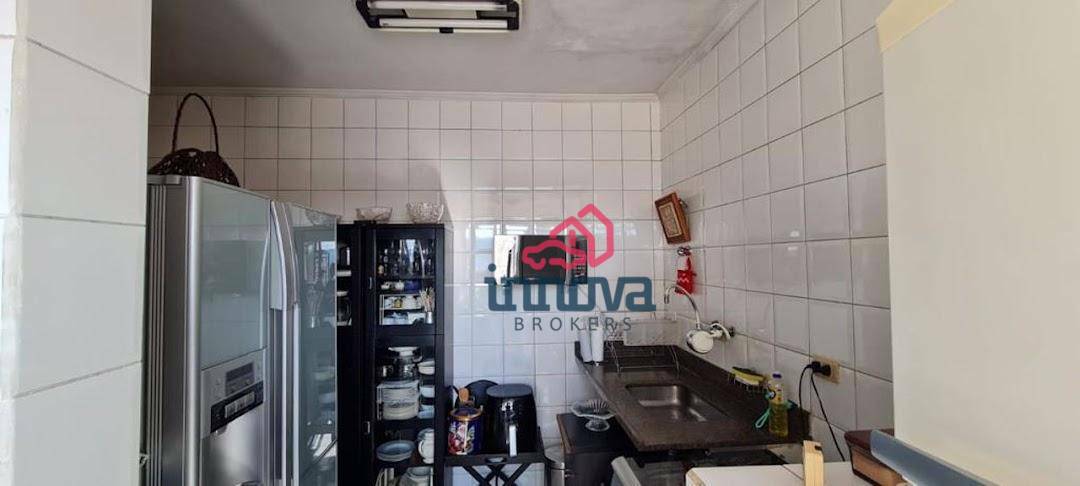 Apartamento à venda com 2 quartos, 57m² - Foto 32