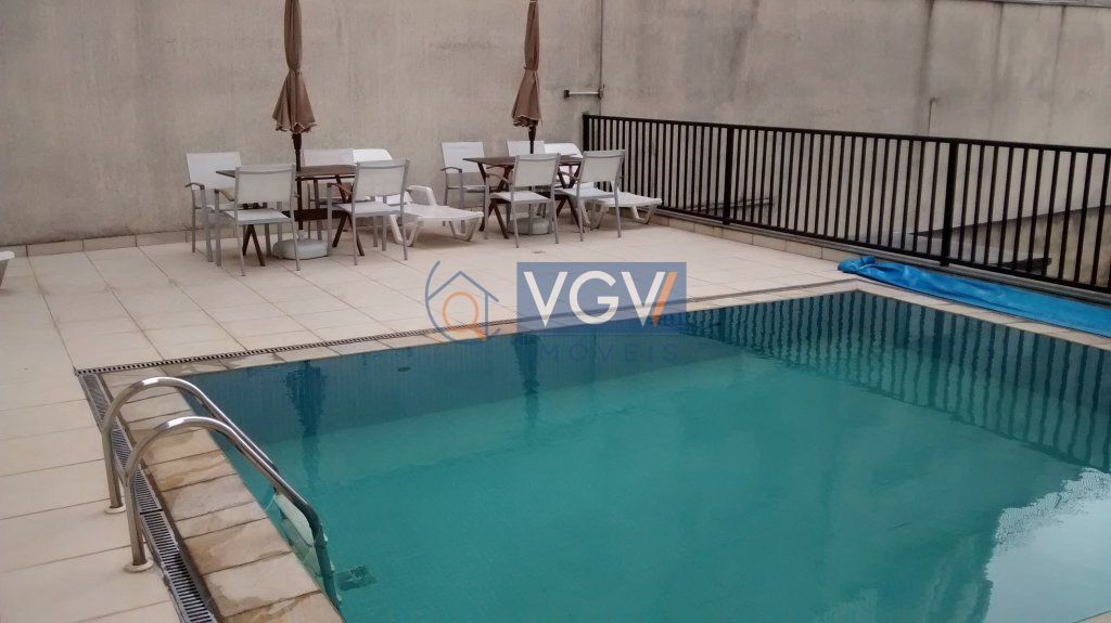 Apartamento à venda com 2 quartos, 60m² - Foto 13