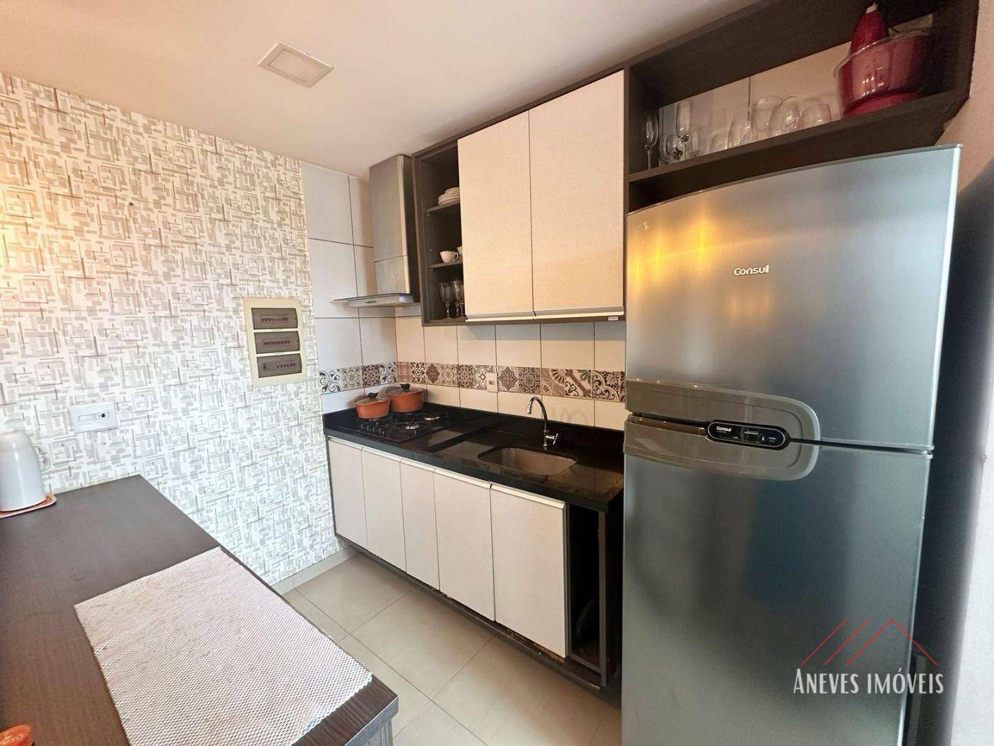 Apartamento à venda com 3 quartos, 75m² - Foto 13