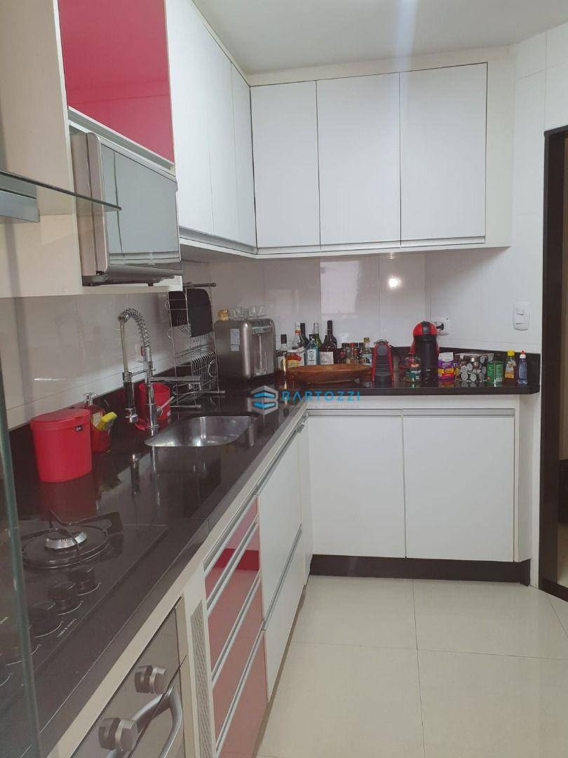 Apartamento à venda com 3 quartos, 67m² - Foto 8