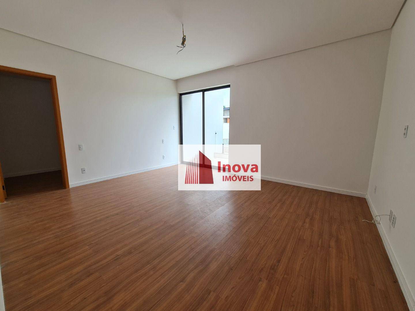 Casa de Condomínio à venda com 3 quartos, 350m² - Foto 18