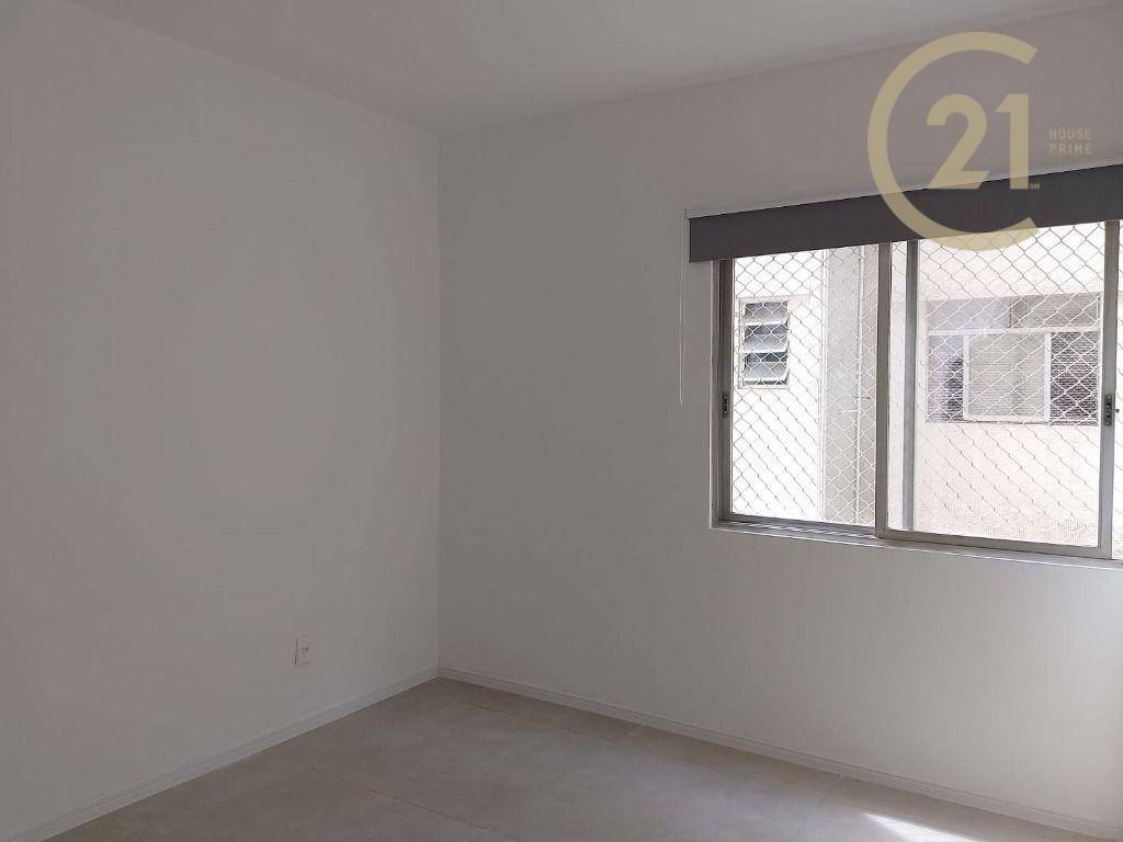 Apartamento à venda com 2 quartos, 69m² - Foto 11