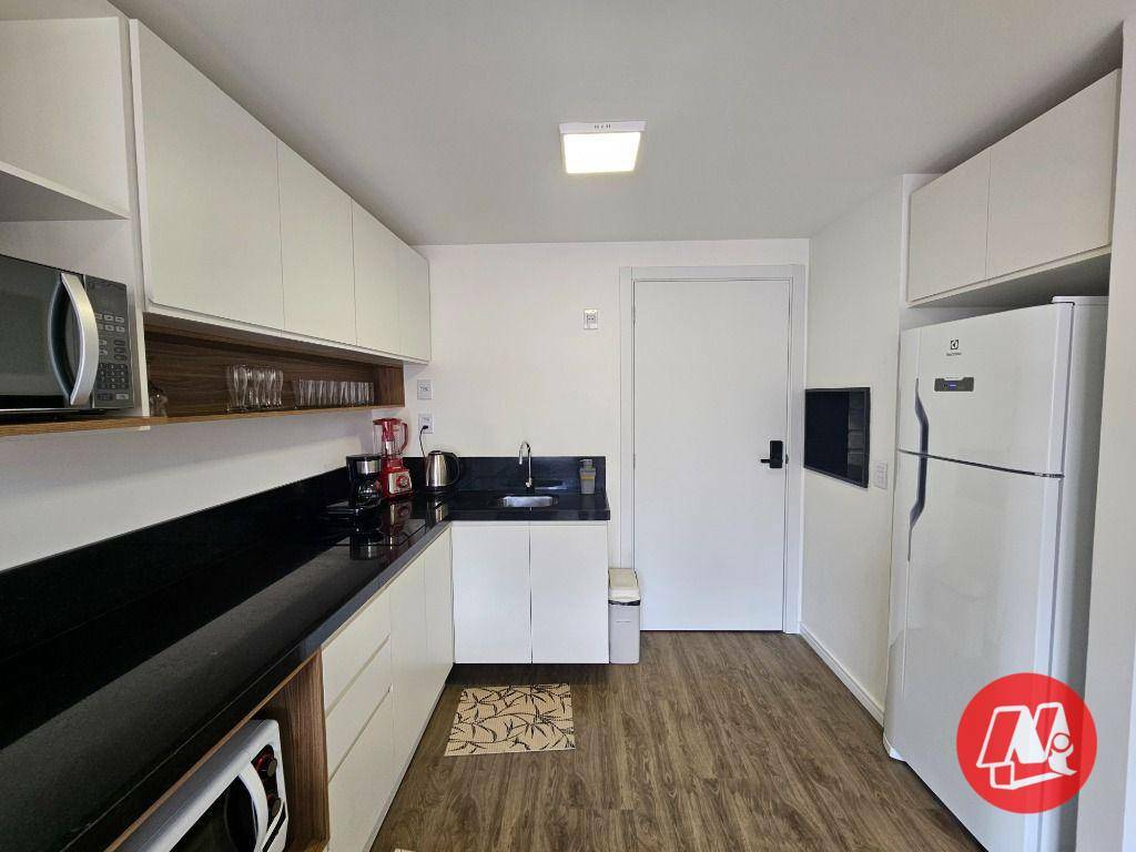 Apartamento para alugar com 2 quartos, 47m² - Foto 4