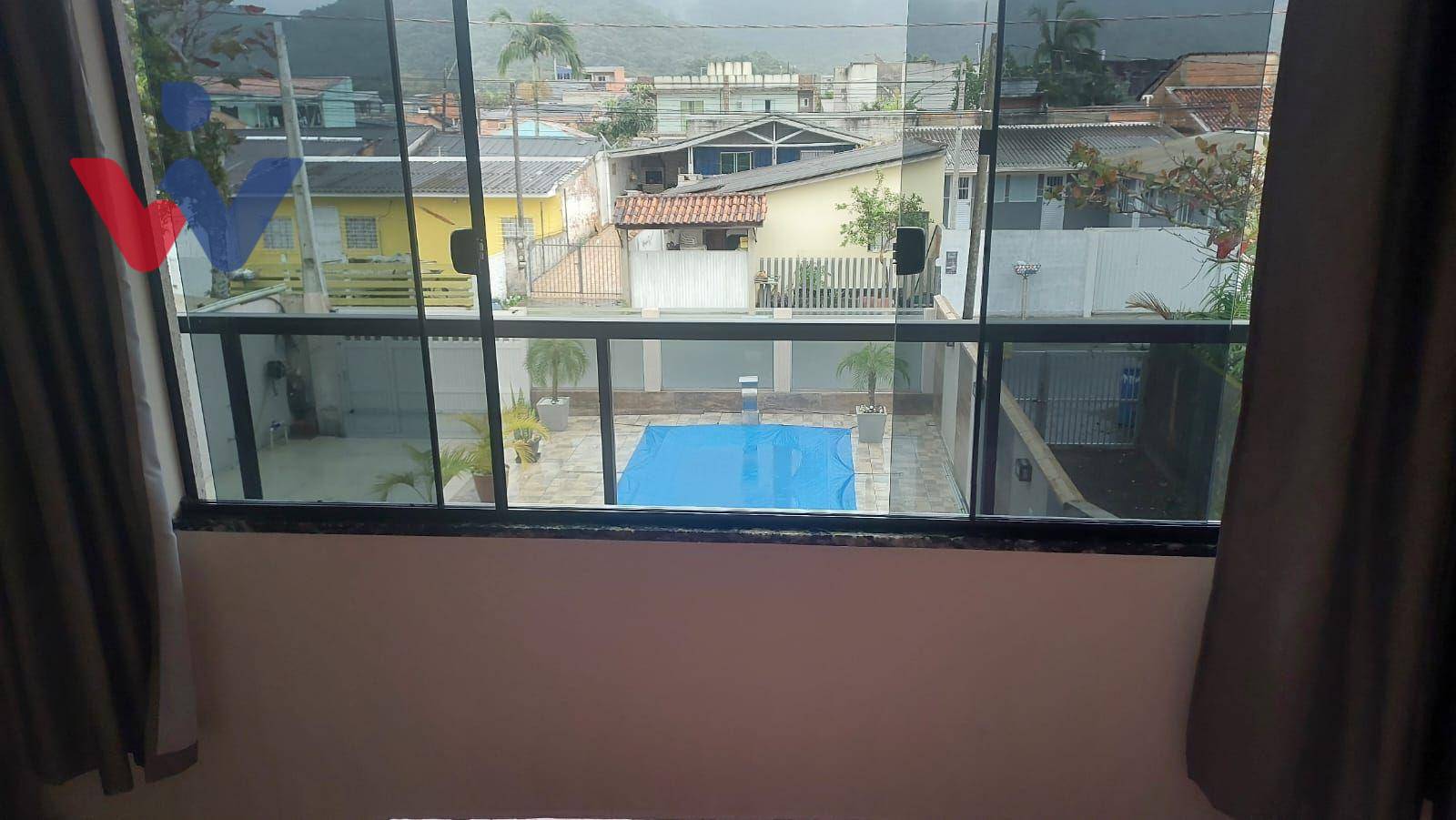 Sobrado à venda com 4 quartos, 200m² - Foto 20