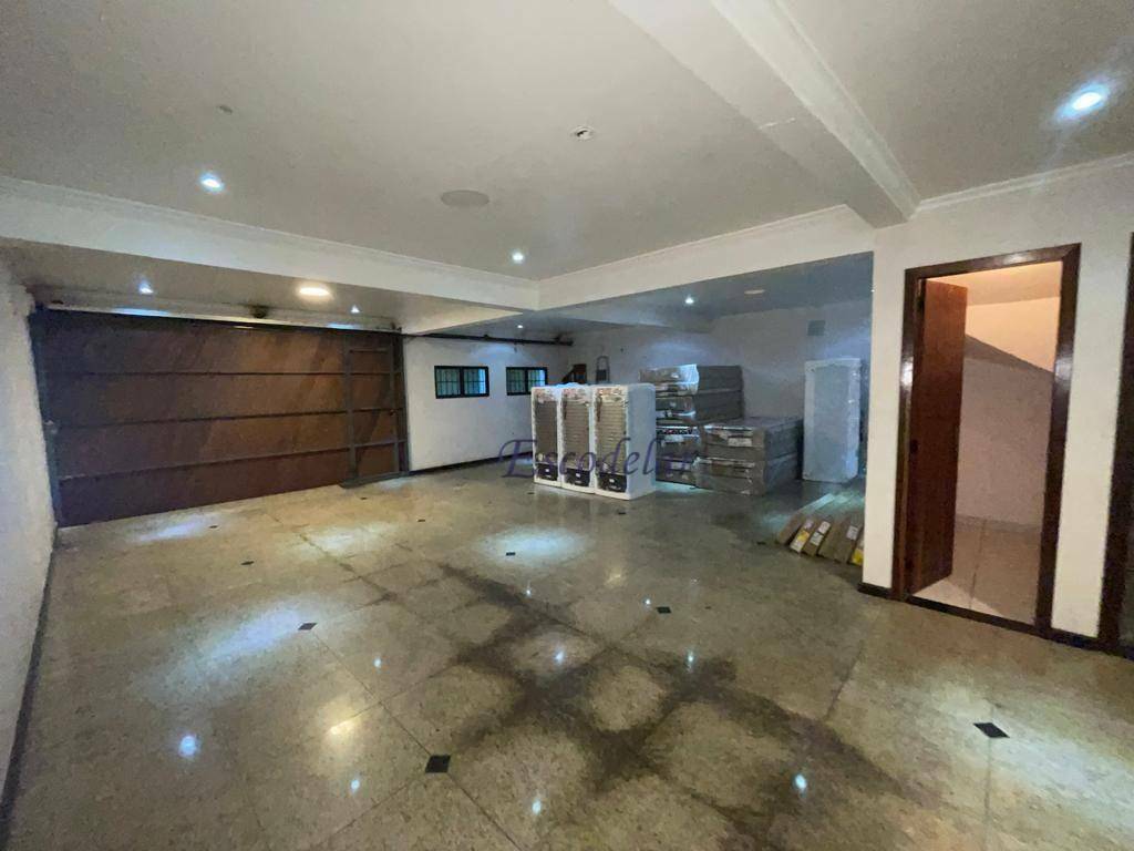 Sobrado à venda com 8 quartos, 320m² - Foto 25