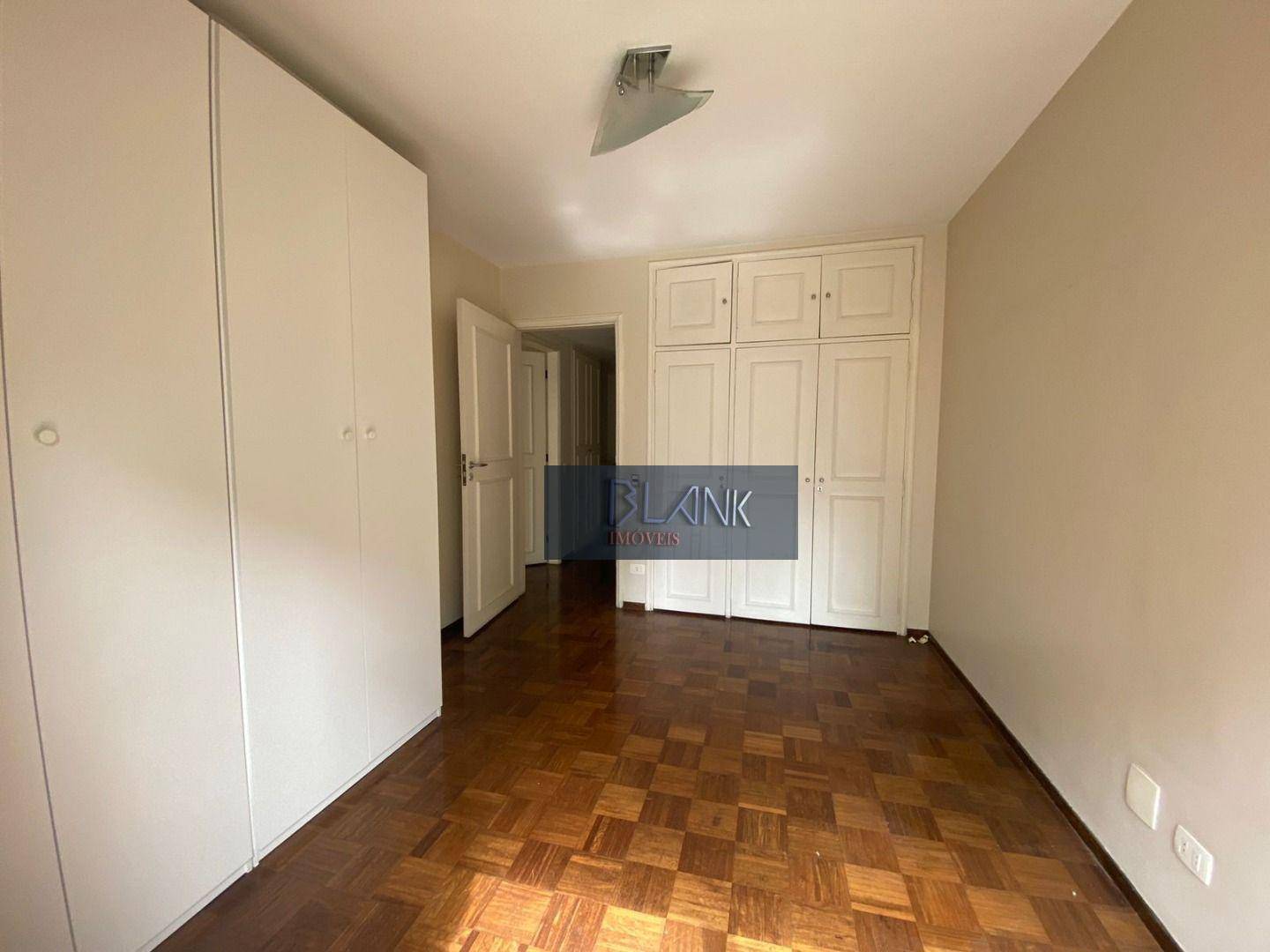 Apartamento à venda com 4 quartos, 160m² - Foto 23