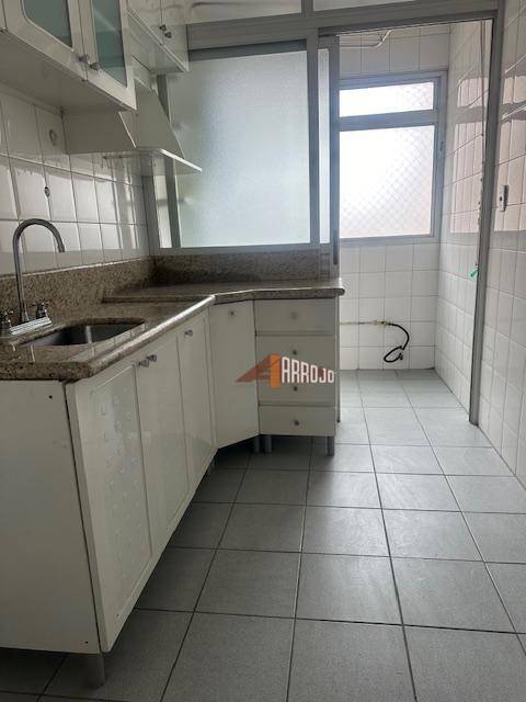 Apartamento à venda com 3 quartos, 62m² - Foto 12