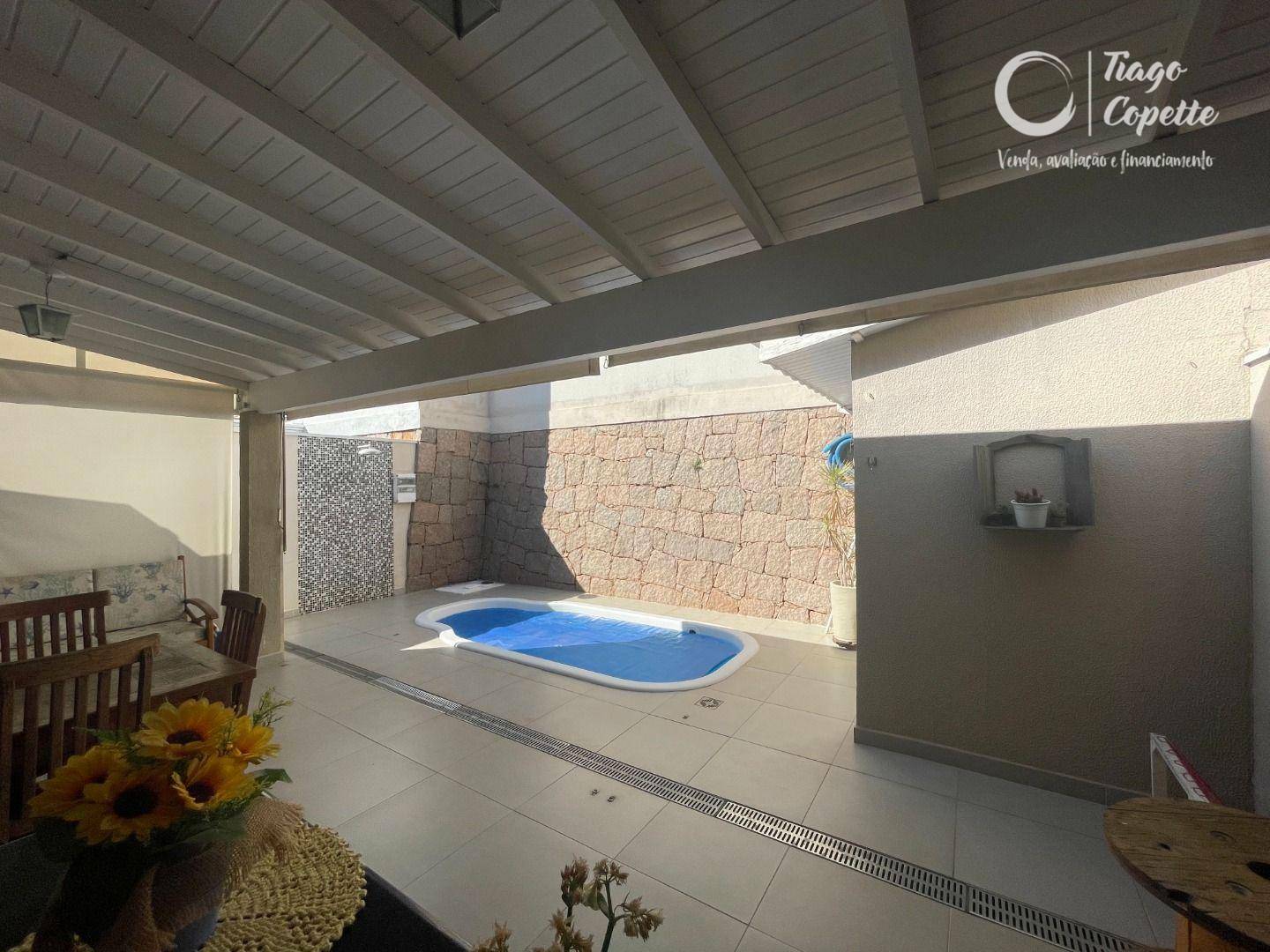 Casa de Condomínio à venda com 4 quartos, 159m² - Foto 2