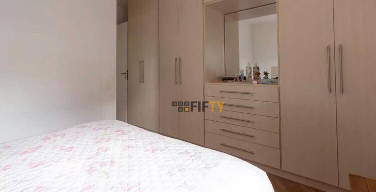 Apartamento à venda com 3 quartos, 95m² - Foto 22