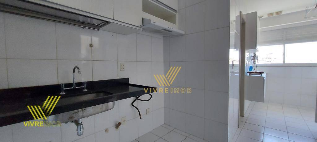 Apartamento à venda com 3 quartos, 187m² - Foto 9