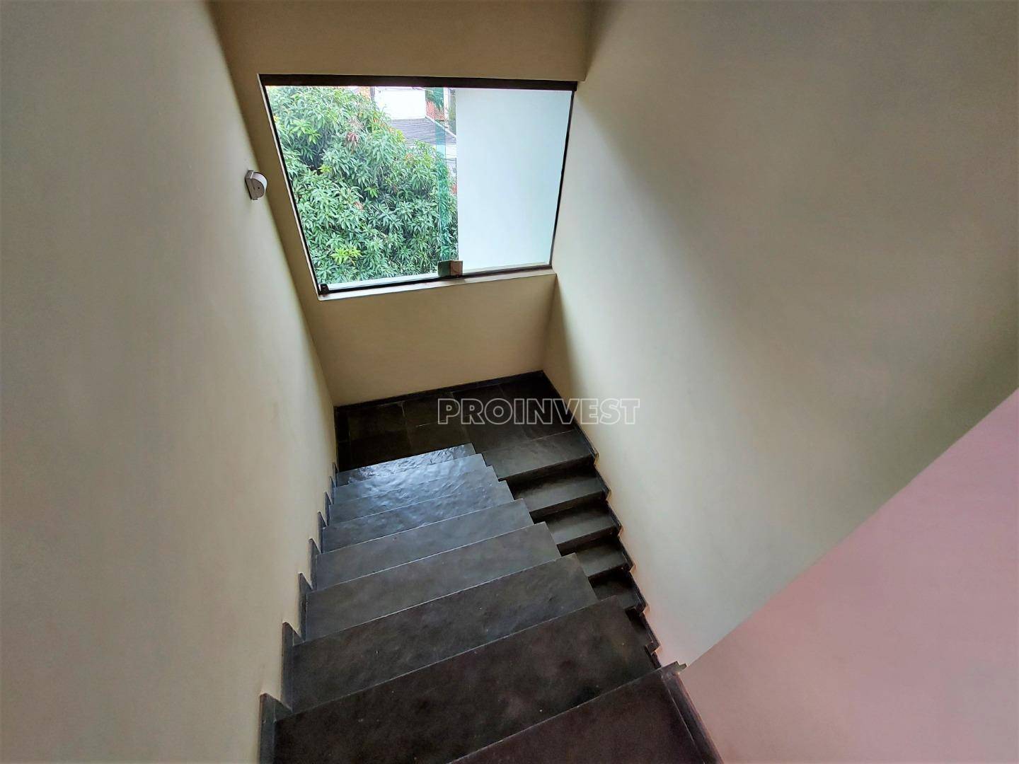 Casa de Condomínio à venda com 4 quartos, 297m² - Foto 20