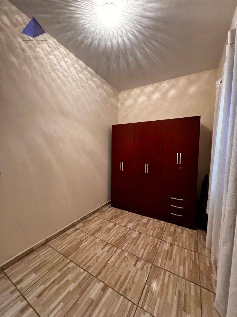 Casa à venda com 4 quartos, 144m² - Foto 17