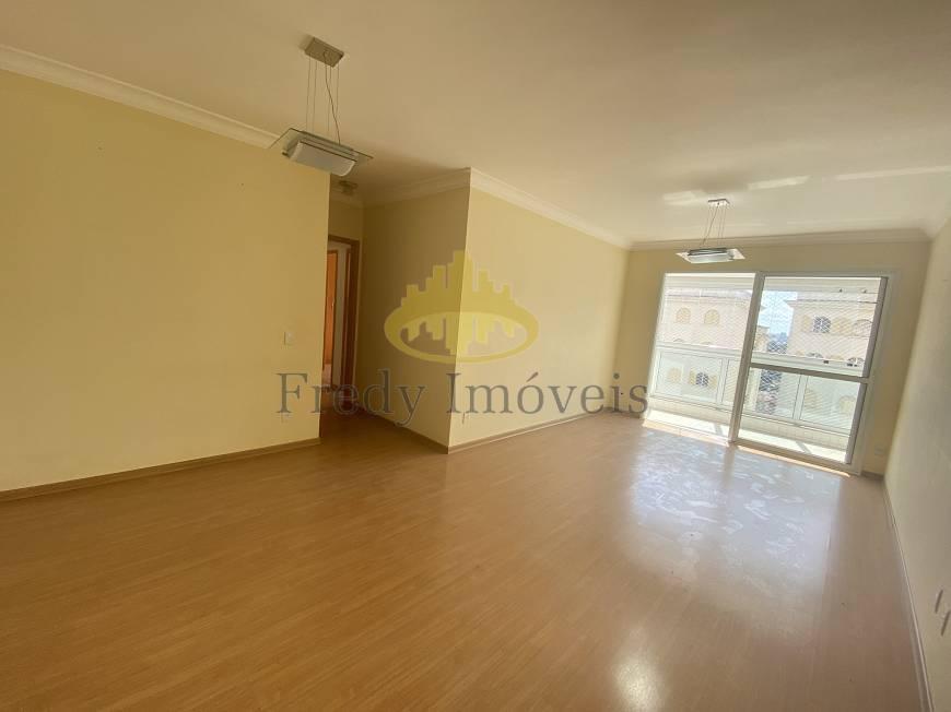 Apartamento à venda com 3 quartos, 113m² - Foto 1