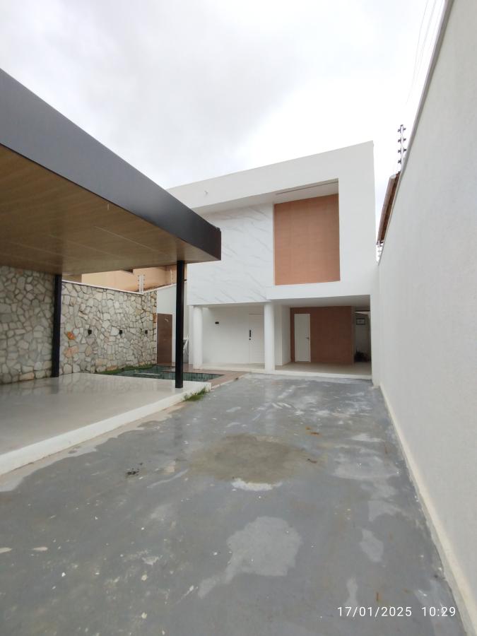 Casa à venda com 4 quartos, 251m² - Foto 8