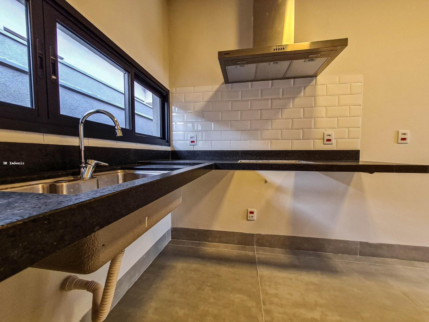 Casa de Condomínio à venda com 3 quartos, 229m² - Foto 18