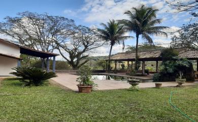 Sítio à venda com 5 quartos, 150000m² - Foto 1