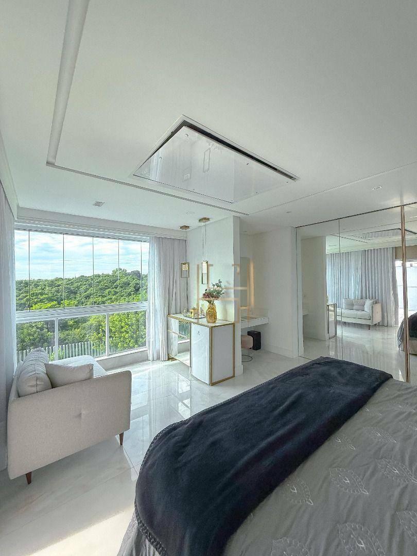 Casa de Condomínio à venda com 4 quartos, 500m² - Foto 4