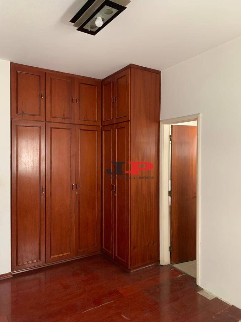 Apartamento à venda com 4 quartos, 154m² - Foto 8