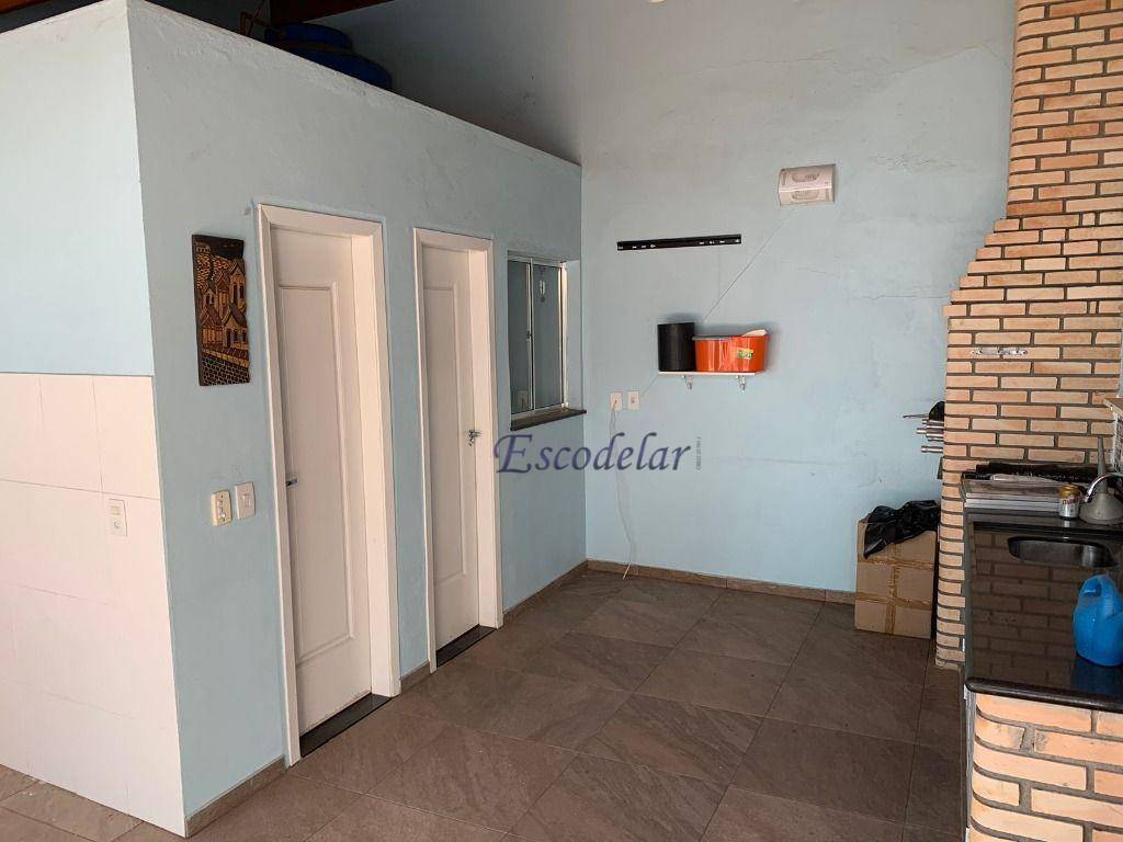 Sobrado à venda com 3 quartos, 130m² - Foto 4