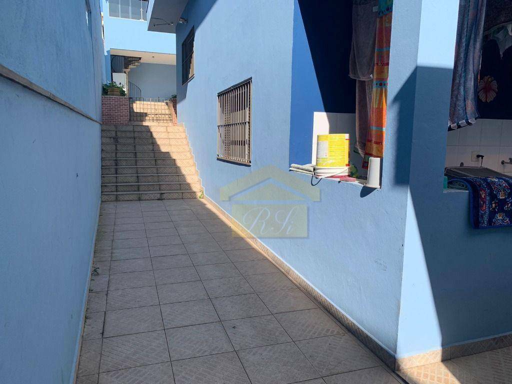 Sobrado à venda com 4 quartos, 237m² - Foto 47