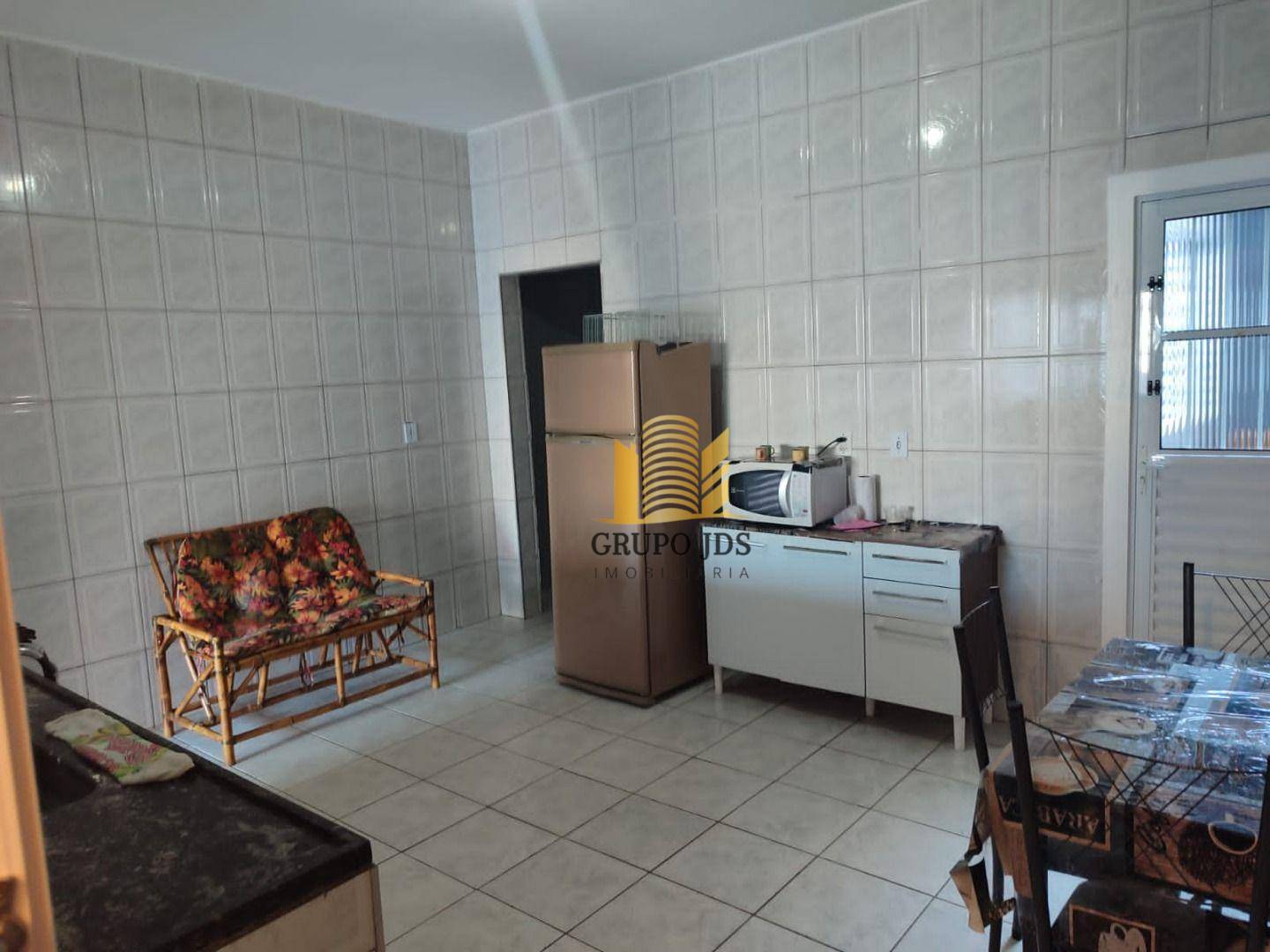 Casa à venda com 1 quarto, 125M2 - Foto 3