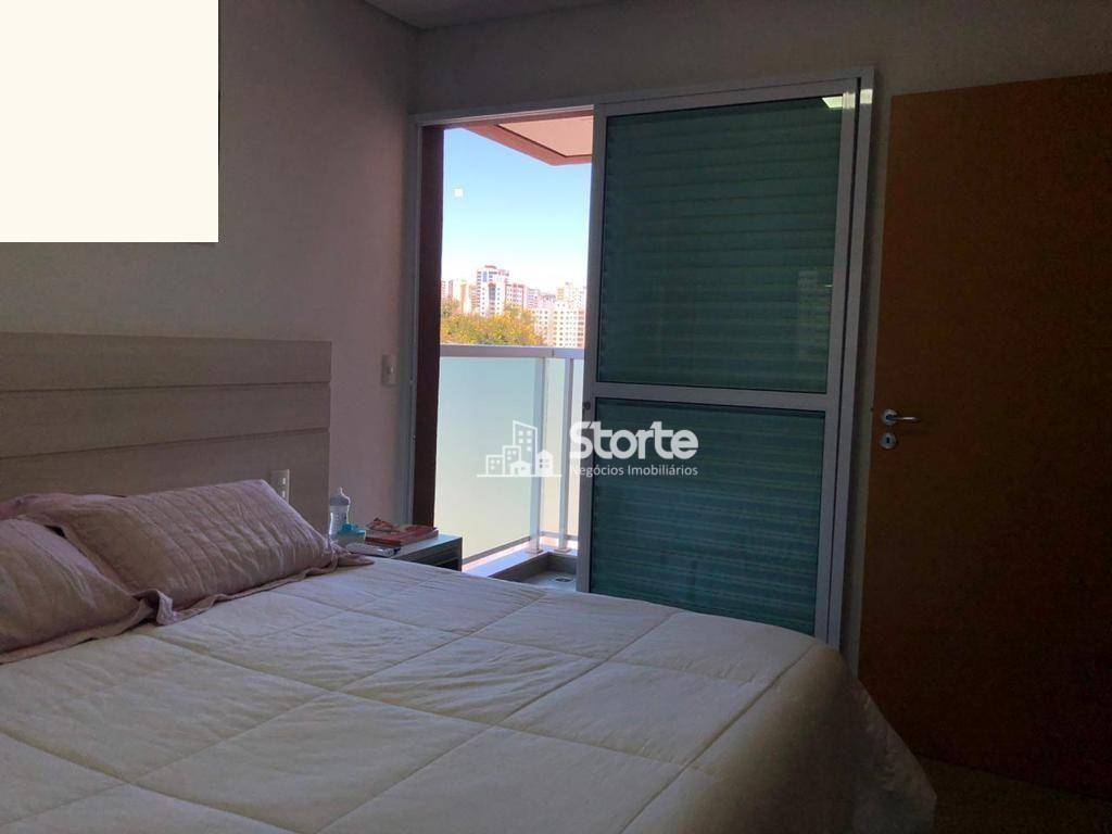 Apartamento à venda com 3 quartos, 112m² - Foto 3