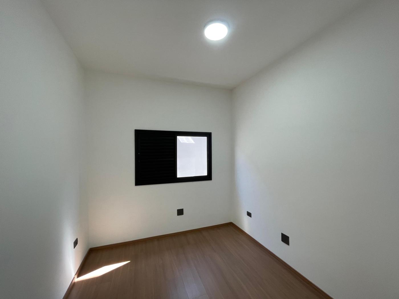 Casa à venda com 3 quartos, 120m² - Foto 18