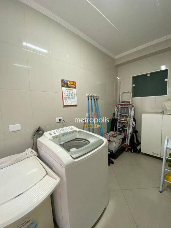 Sobrado à venda com 3 quartos, 248m² - Foto 31