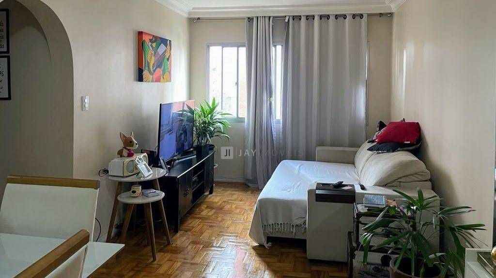 Apartamento à venda com 3 quartos, 96m² - Foto 1