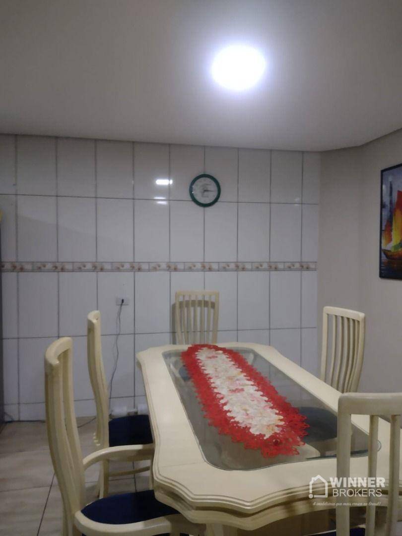 Sobrado à venda com 4 quartos, 220m² - Foto 2