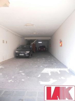 Apartamento à venda com 2 quartos, 80m² - Foto 11