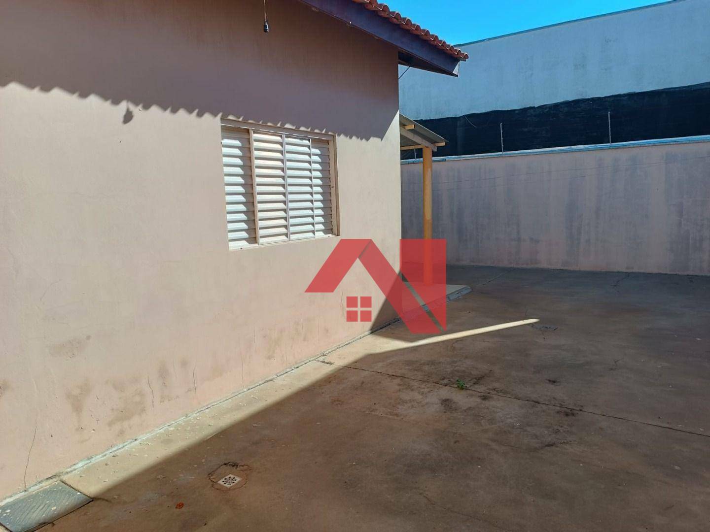 Casa à venda com 2 quartos, 80m² - Foto 5