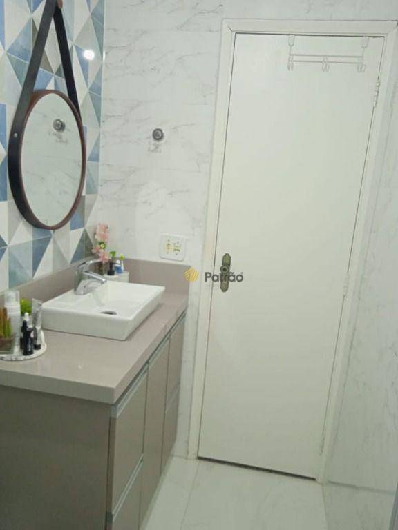 Apartamento à venda com 3 quartos, 97m² - Foto 17