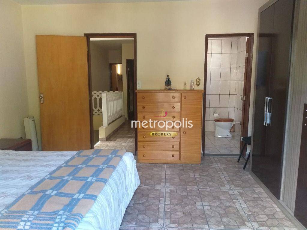 Sobrado à venda com 4 quartos, 300m² - Foto 9