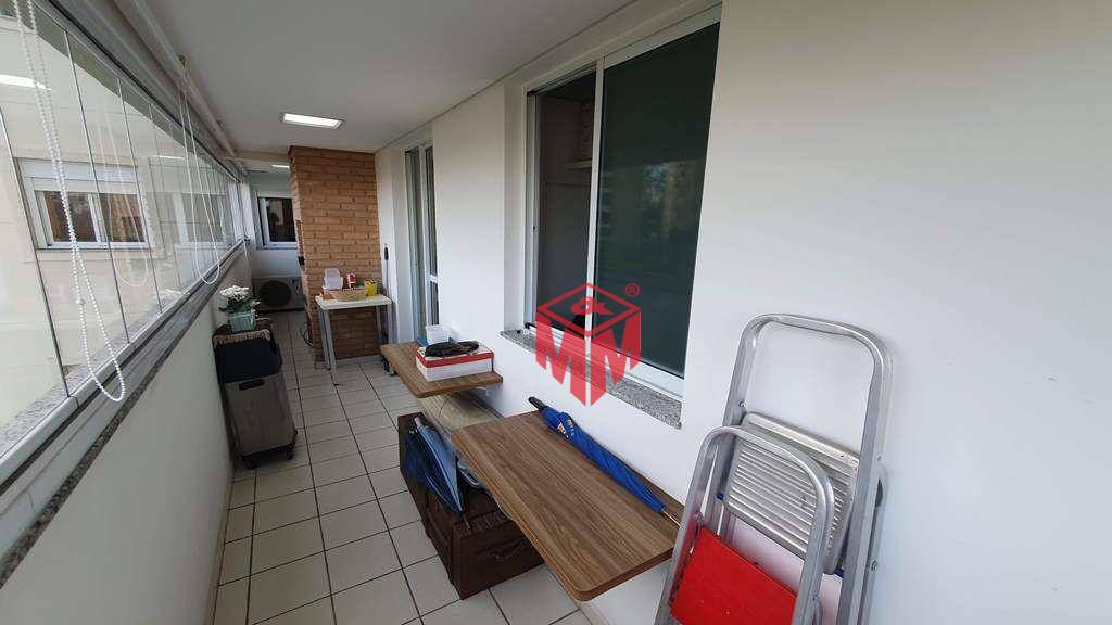 Apartamento à venda com 4 quartos, 203m² - Foto 31