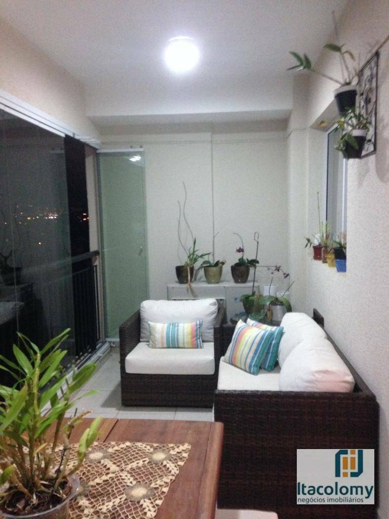 Apartamento à venda com 3 quartos, 110m² - Foto 15