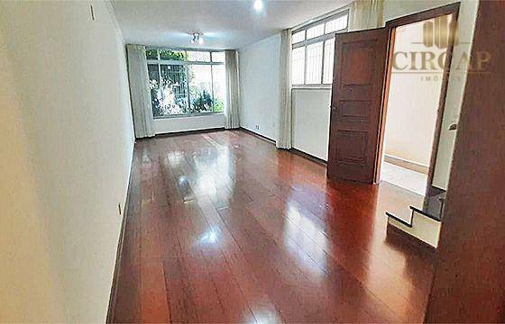 Casa à venda com 3 quartos, 222m² - Foto 5