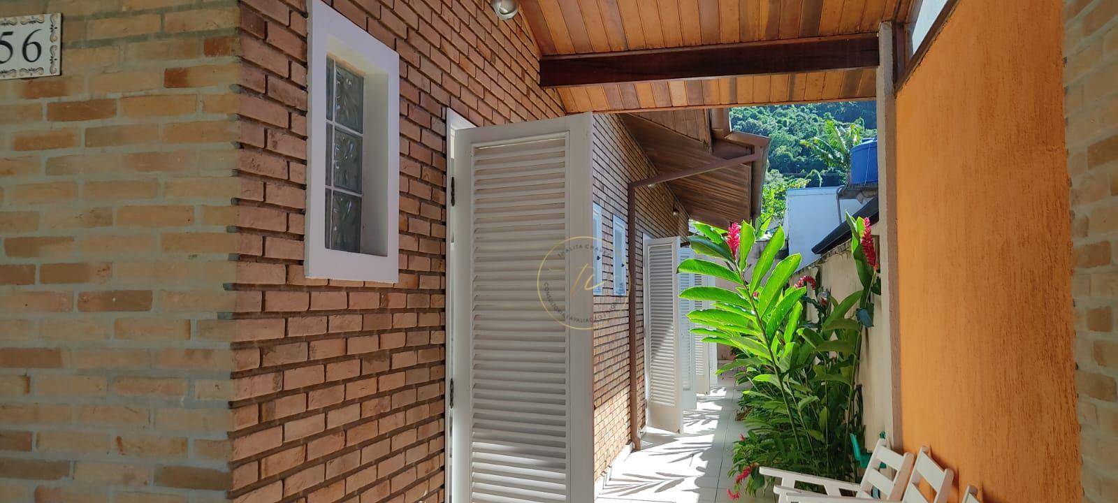 Casa de Condomínio à venda com 4 quartos, 196m² - Foto 8