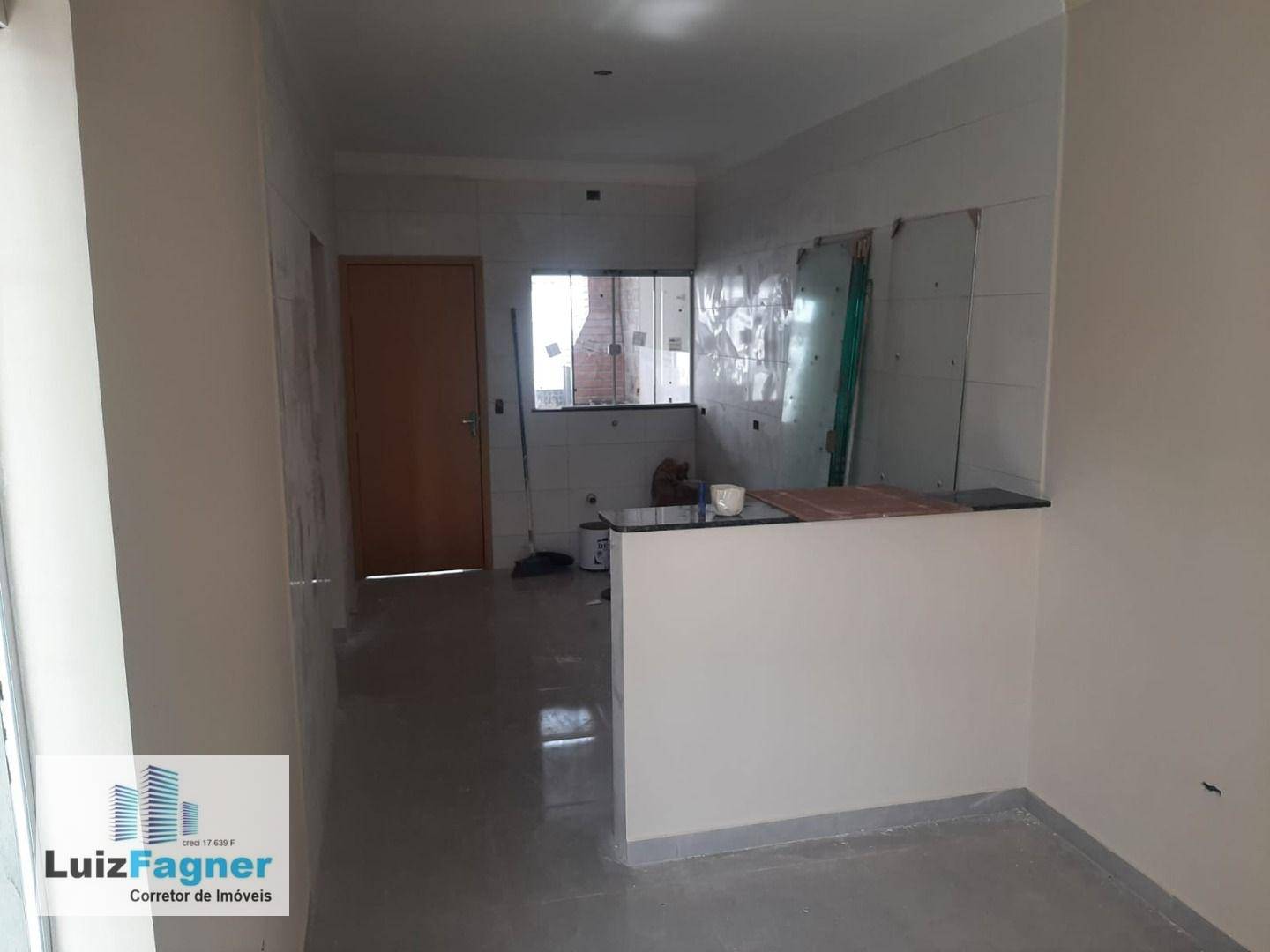 Casa à venda com 3 quartos, 70m² - Foto 14