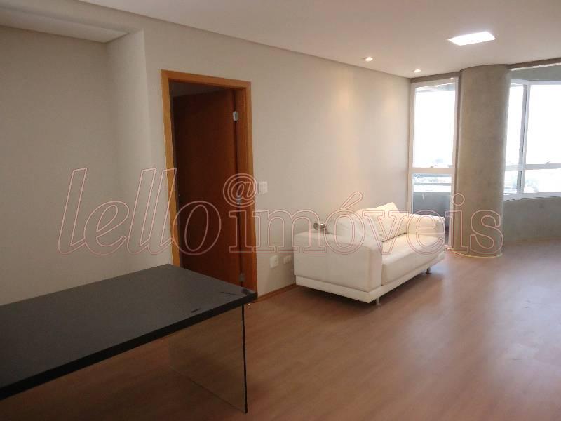 Apartamento para alugar com 2 quartos, 90m² - Foto 1