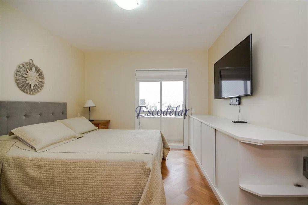 Apartamento à venda com 4 quartos, 195m² - Foto 29